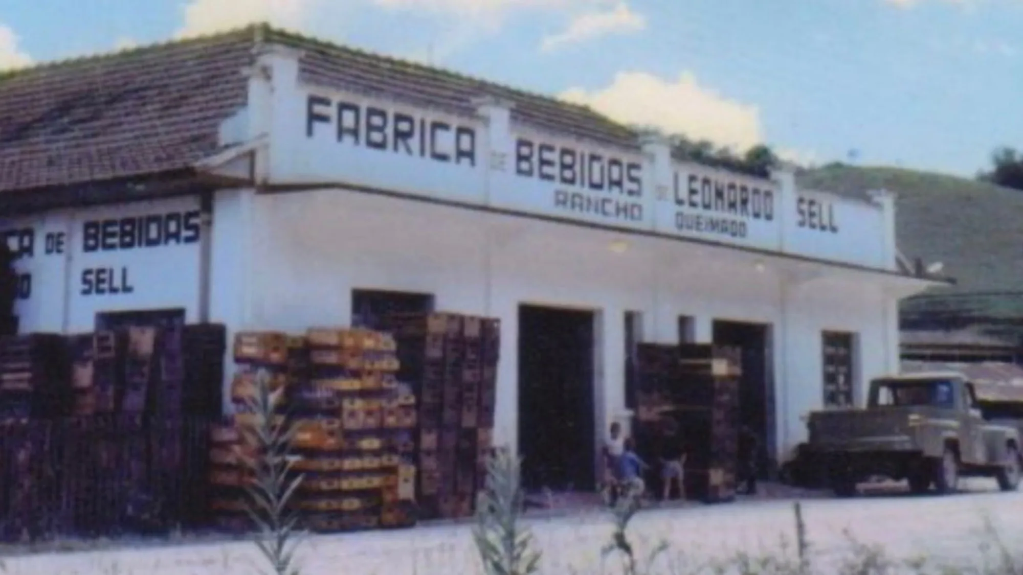 A Fábrica de Bebidas Leonardo Sell na década de 1980.
